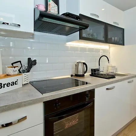 Appartement Kuca Za Odmor Adea Zastražišće